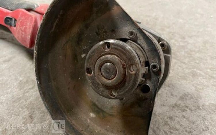 MILWAUKEE   MIL010009