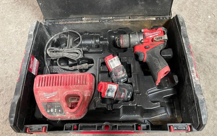 MILWAUKEE   MIL010009