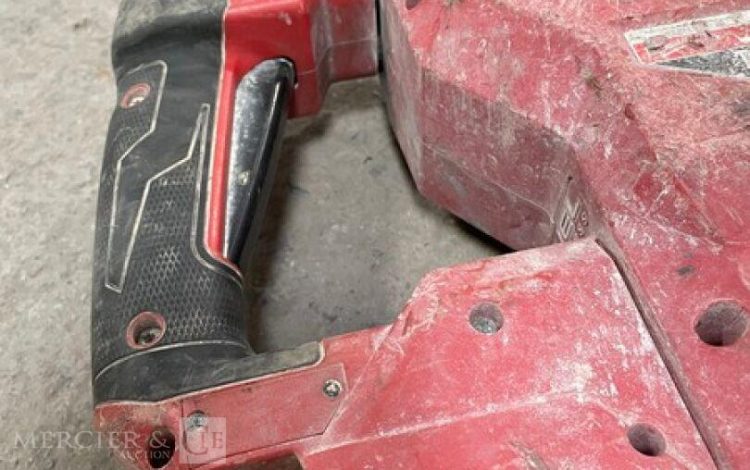 MILWAUKEE   MIL010009