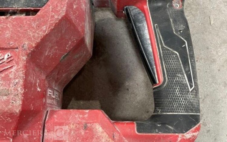 MILWAUKEE   MIL010009