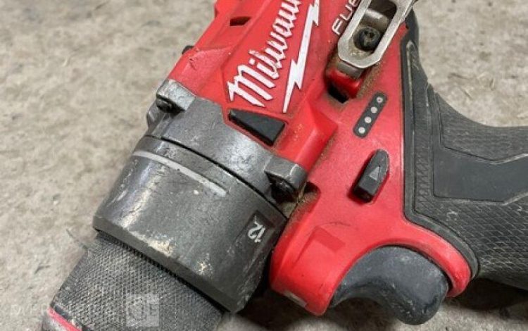 MILWAUKEE   MIL010009