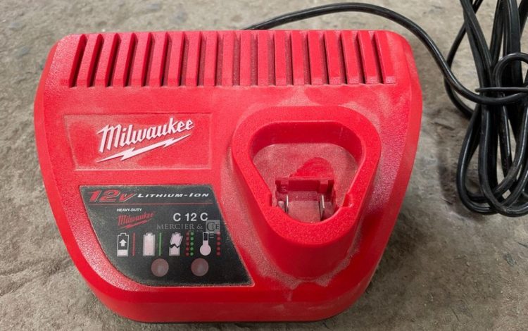 MILWAUKEE M18 FSZ  MIL010006