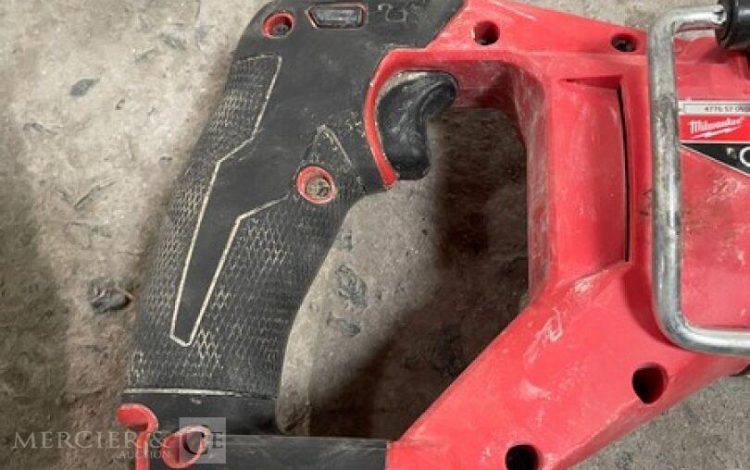 MILWAUKEE M18 FSG  MIL010003