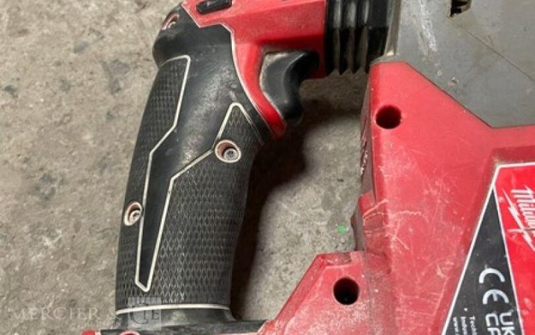 MILWAUKEE M18 FSG  MIL010003