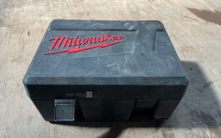 MILWAUKEE M12FMT  MIL010008