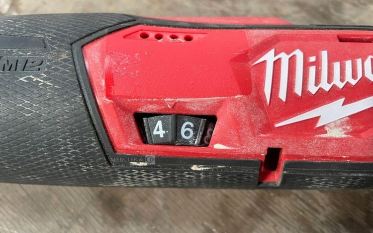 MILWAUKEE M12FMT  MIL010008