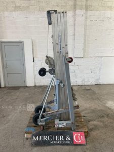 GENIE SLC-24  LEV011750