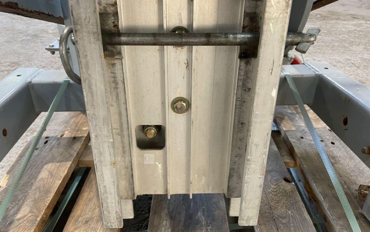 GENIE SLC-24  LEV011750