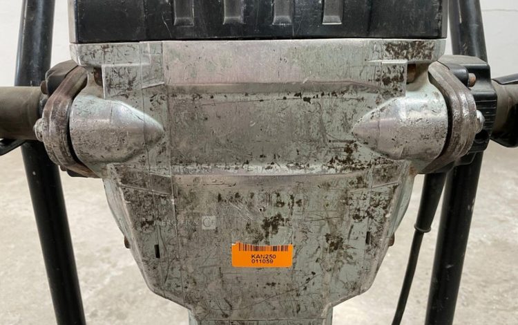 HIKOKI H90SG  KAN011059