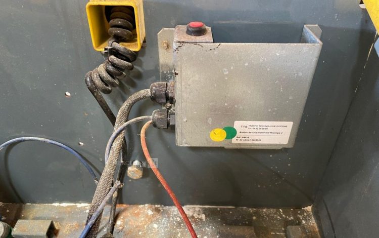 TEMPO KR11 01 C 19  FEU010047