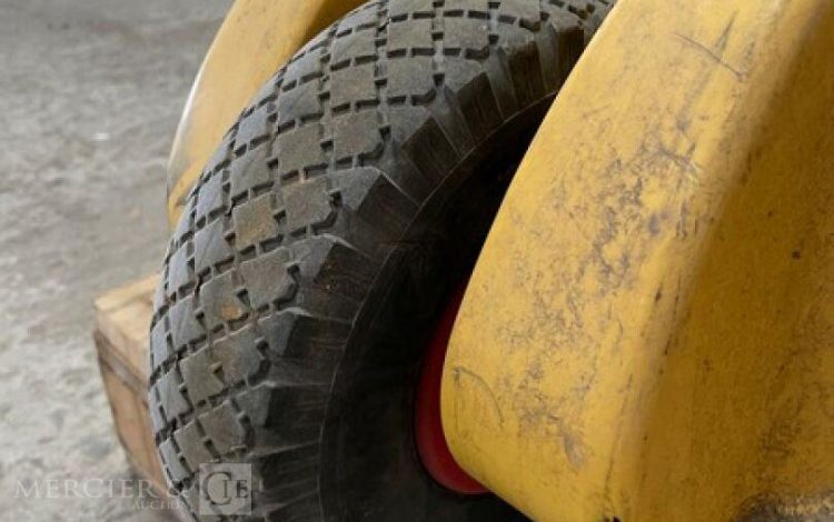 TEMPO KR11 01 C 19  FEU010047