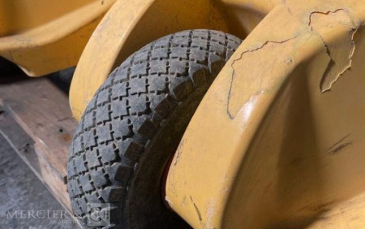 TEMPO KR11 01 C 18  FEU010009