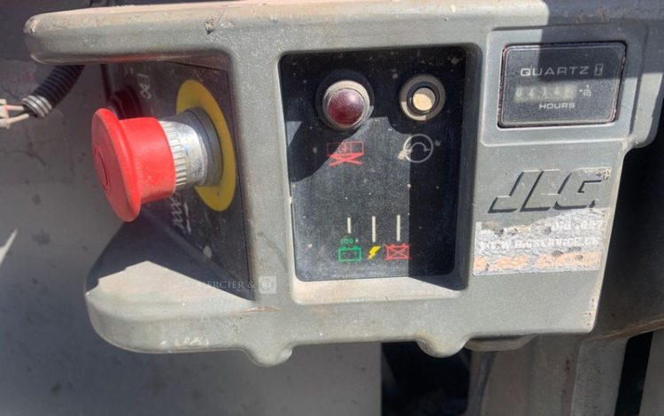 JLG 2630ES  49740595