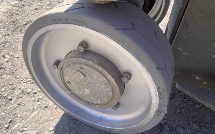 JLG 2630ES  49740595