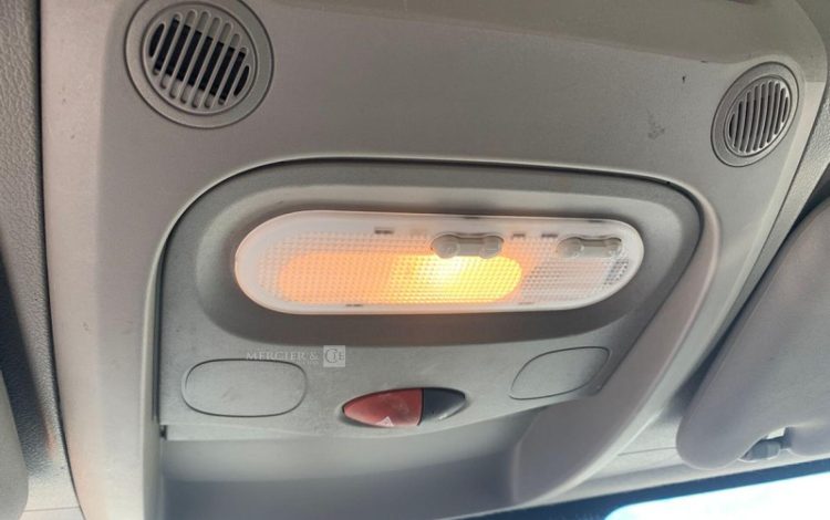 RENAULT MASTER /JPM  11435