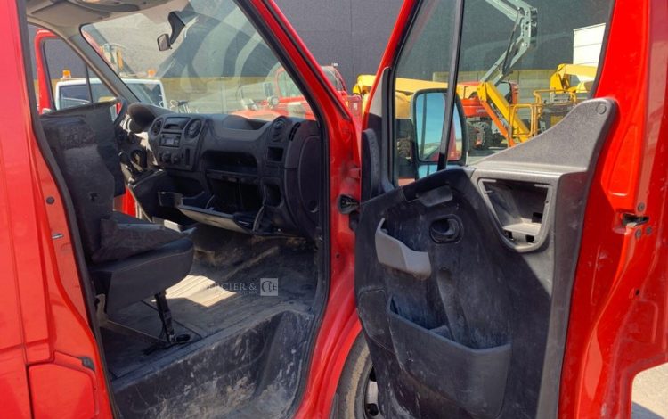 RENAULT MASTER /JPM  11435