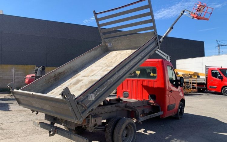 RENAULT MASTER /JPM  11435