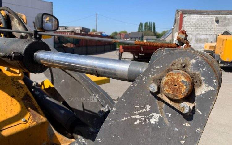 VOLVO L35G  KUB010009