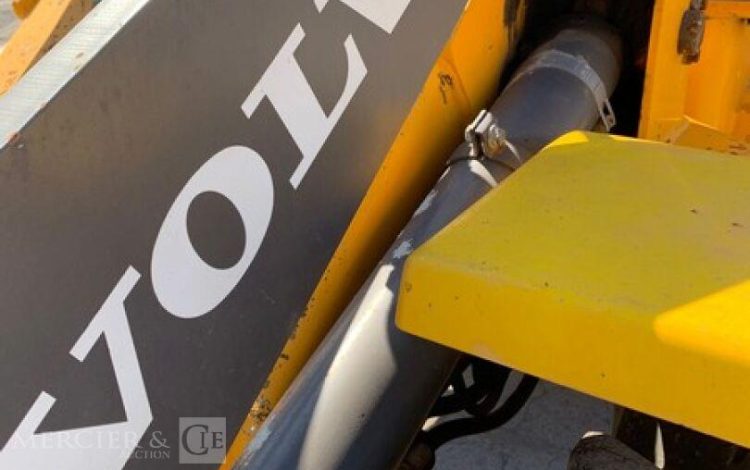 VOLVO L35G  KUB010009