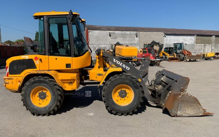 VOLVO L35G  KUB010009
