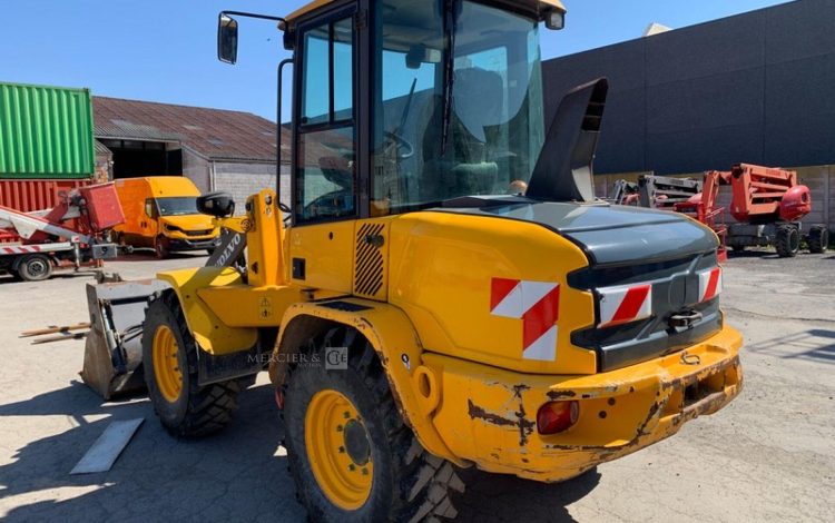 VOLVO L35G  KUB010009