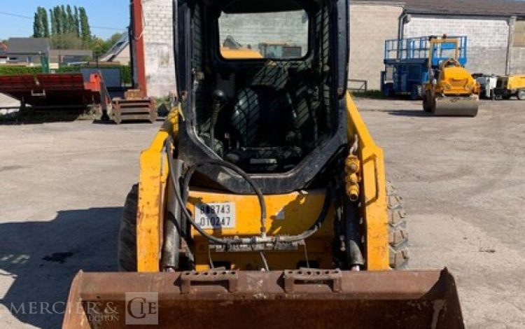 BOBCAT S450  BOB010247