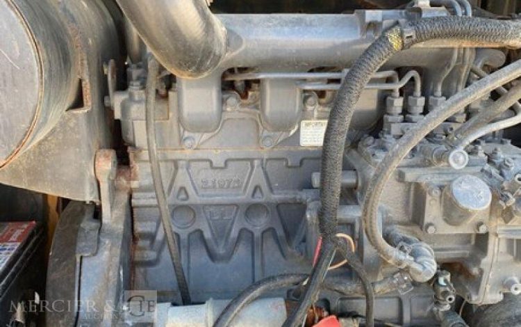 BOBCAT S450  BOB010247