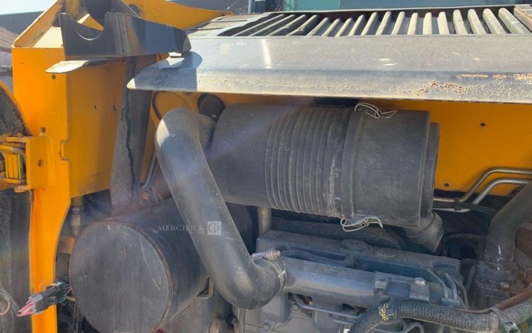 BOBCAT S450  BOB010247