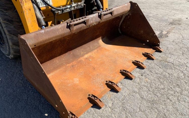 BOBCAT S450  BOB010247