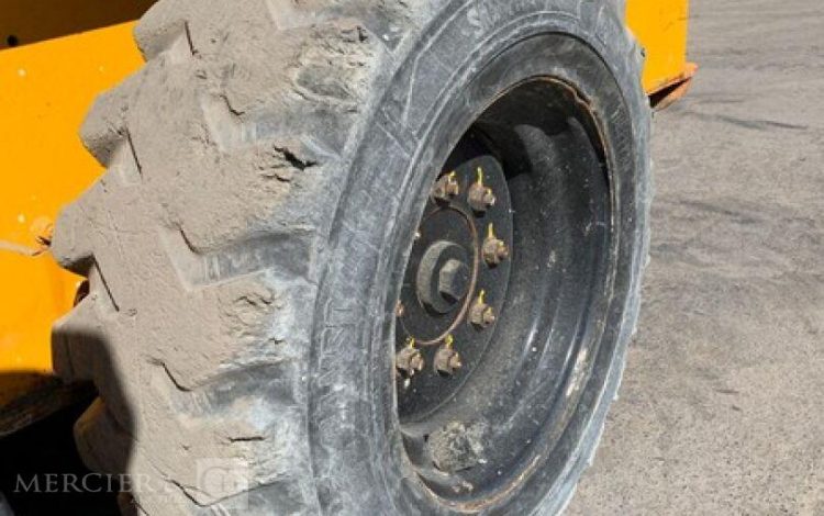 BOBCAT S450  BOB010247