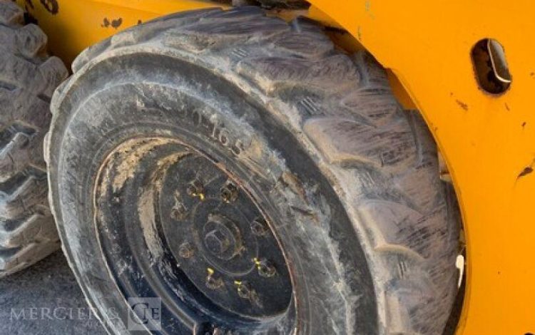 BOBCAT S450  BOB010247