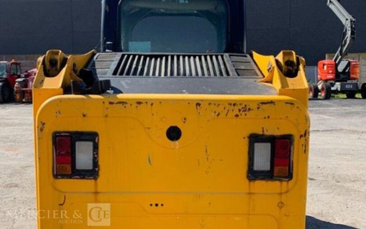 BOBCAT S450  BOB010247