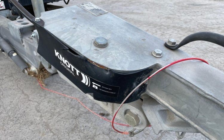 DOOSAN 12/205  COM748216