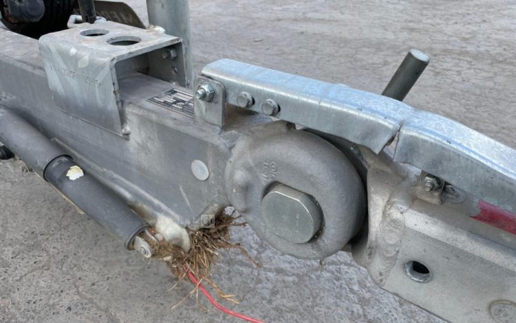 DOOSAN 12/205  COM748216