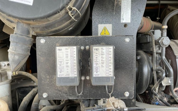 DOOSAN 12/205  COM748216