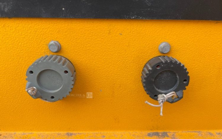 DOOSAN 12/205  COM748216