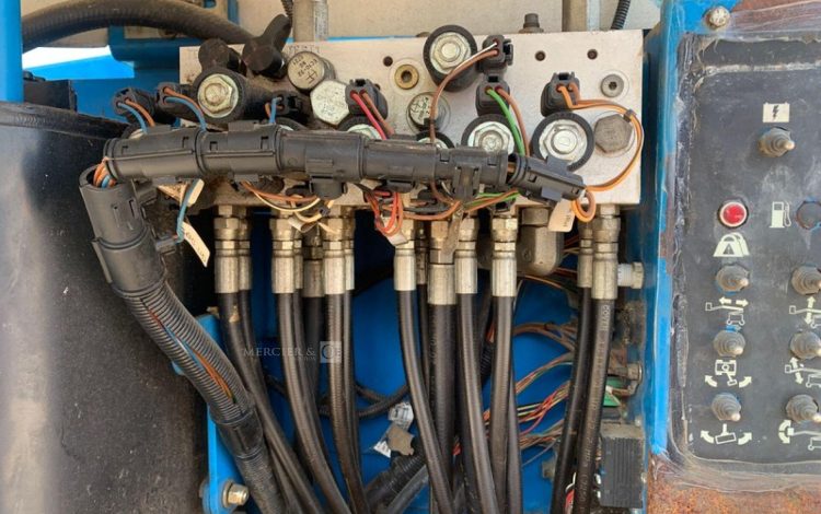 GENIE Z-51/30JRT  15AD2320