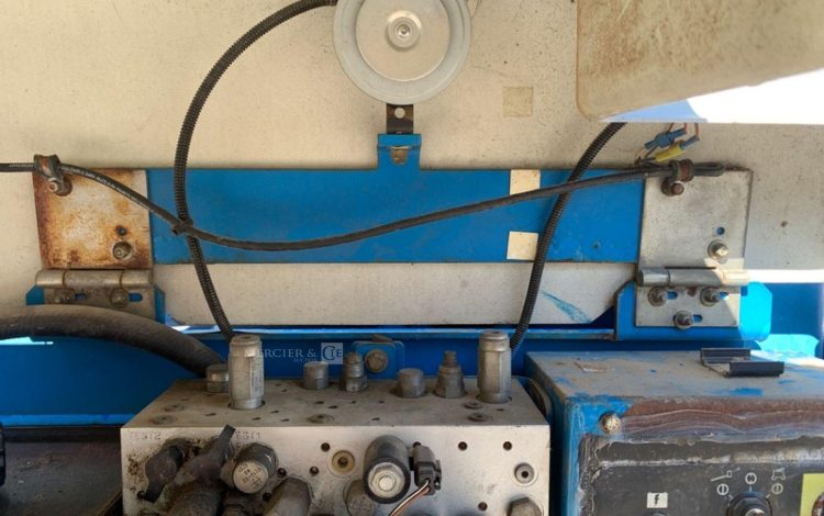 GENIE Z-51/30JRT  15AD2320