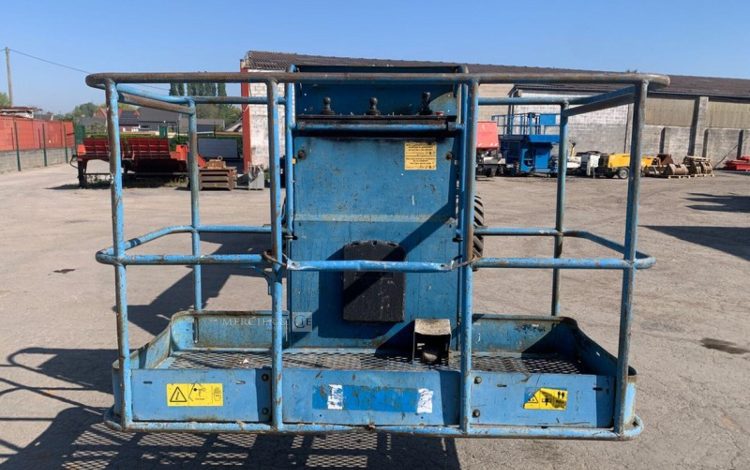 GENIE Z-51/30JRT  15AD2320