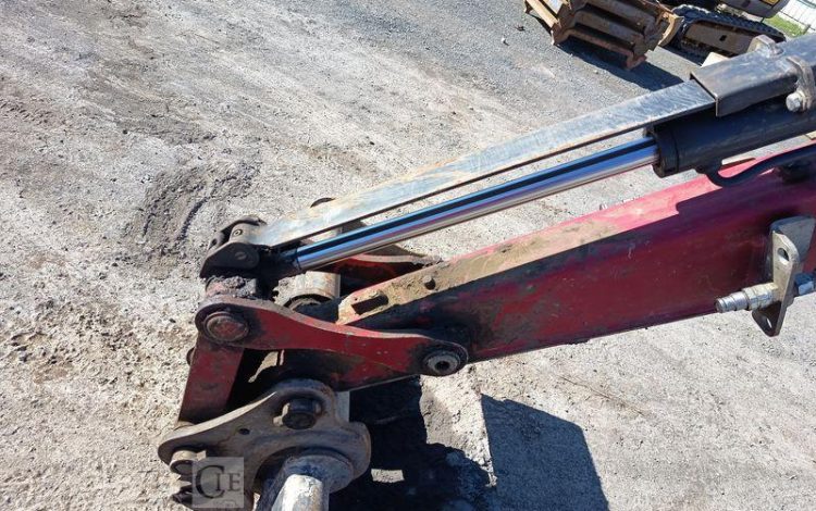 YANMAR MINI PELLE VIO27-6 SUR CHENILLES – 2,7 TONNES DIESEL – 2735 HEURES – ANNEE 2022 ROUGE 19767