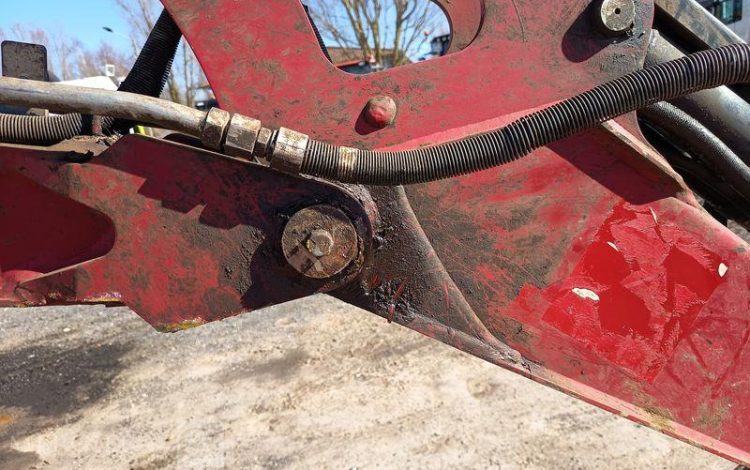 YANMAR MINI PELLE VIO27-6 SUR CHENILLES – 2,7 TONNES DIESEL – 2735 HEURES – ANNEE 2022 ROUGE 19767