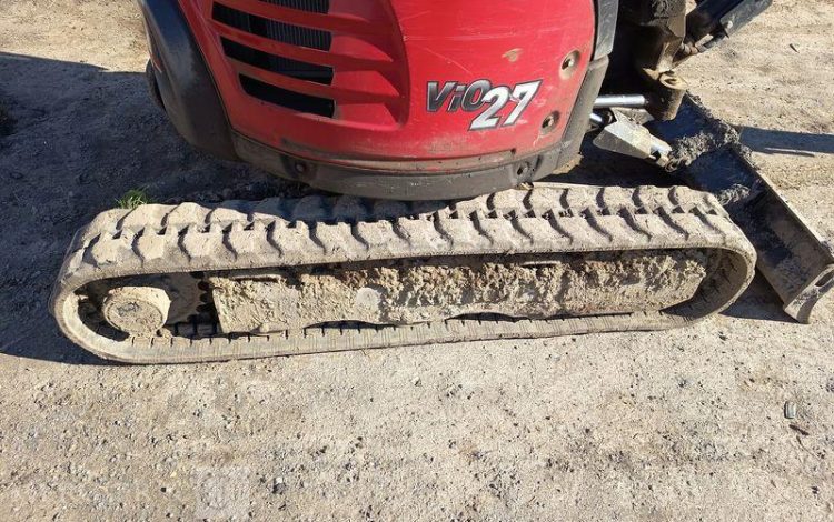 YANMAR MINI PELLE VIO27-6 SUR CHENILLES – 2,7 TONNES DIESEL – 2735 HEURES – ANNEE 2022 ROUGE 19767
