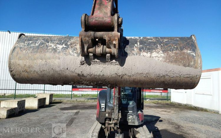 YANMAR MINI PELLE VIO27-6 SUR CHENILLES – 2,7 TONNES DIESEL – 2735 HEURES – ANNEE 2022 ROUGE 19767