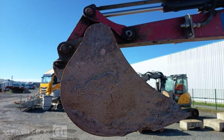 YANMAR MINI PELLE VIO27-6 SUR CHENILLES – 2,7 TONNES DIESEL – 2735 HEURES – ANNEE 2022 ROUGE 19767