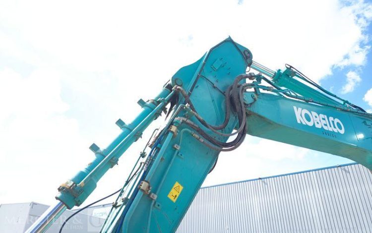 KOBELCO PELLE SUR CHENILLES  SK350NLC-11 – 38 TONNES – DIESEL – 1760 HEURES – ANNEE 2022  25180