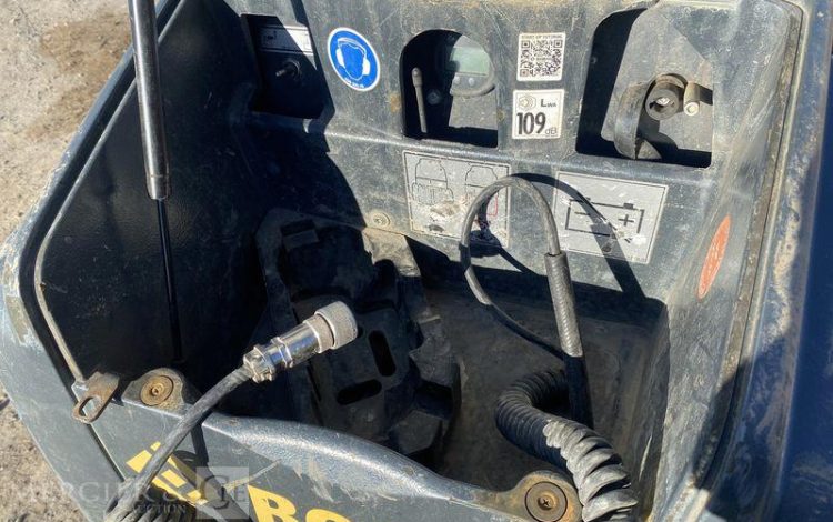 BOMAG COMPACTEUR PIED DE MOUTON  BMP 8500 – 1,5 TONNES – LARGEUR 0,85 M – DIESEL  38083