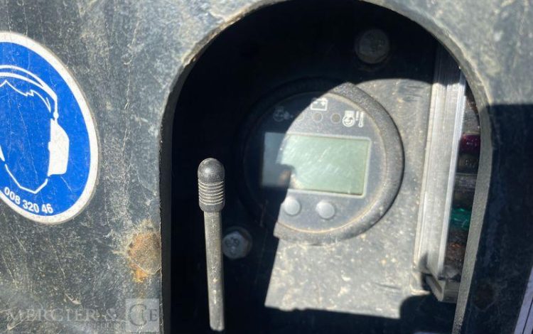 BOMAG COMPACTEUR PIED DE MOUTON  BMP 8500 – 1,5 TONNES – LARGEUR 0,85 M – DIESEL  38083