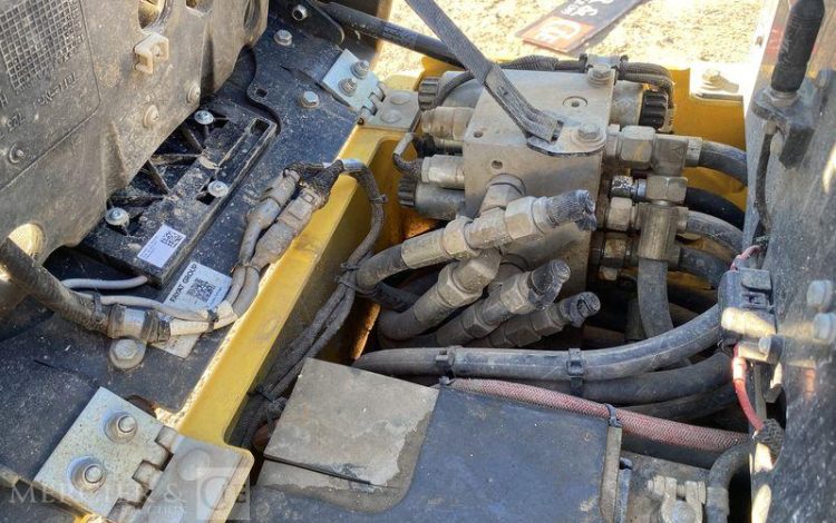 BOMAG COMPACTEUR PIED DE MOUTON  BMP 8500 – 1,5 TONNES – LARGEUR 0,85 M – DIESEL  38083