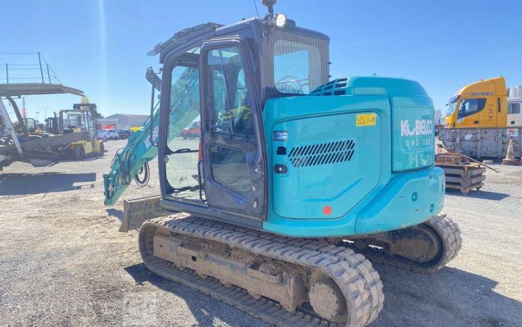 KOBELCO PELLE SUR CHENILLES  SK75SR-7 – 8,8 TONNES – DIESEL – 1061 HEURES – ANNEE 2024  51728