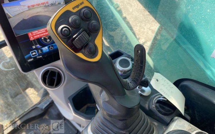 KOBELCO PELLE SUR CHENILLES  SK75SR-7 – 8,8 TONNES – DIESEL – 1061 HEURES – ANNEE 2024  51728